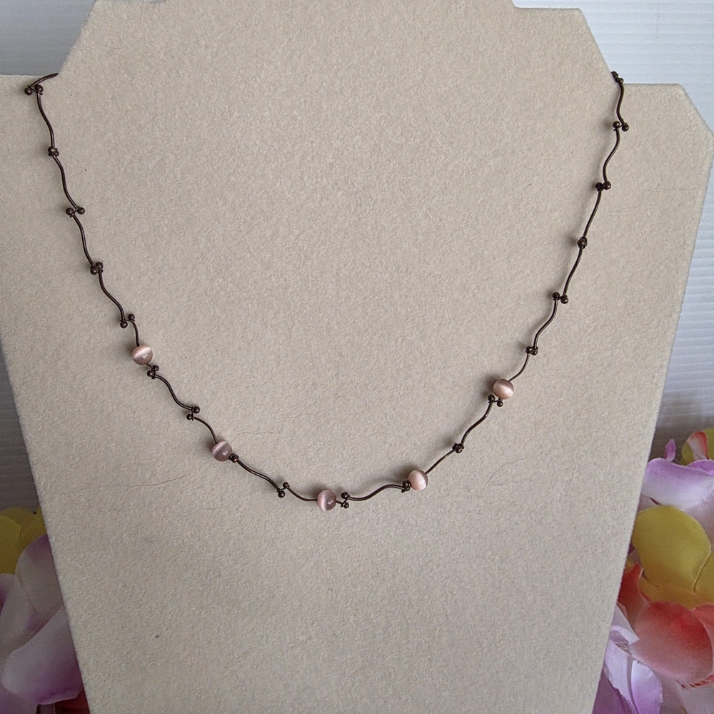 soft girl vintage unique bronze toned pink beaded necklace